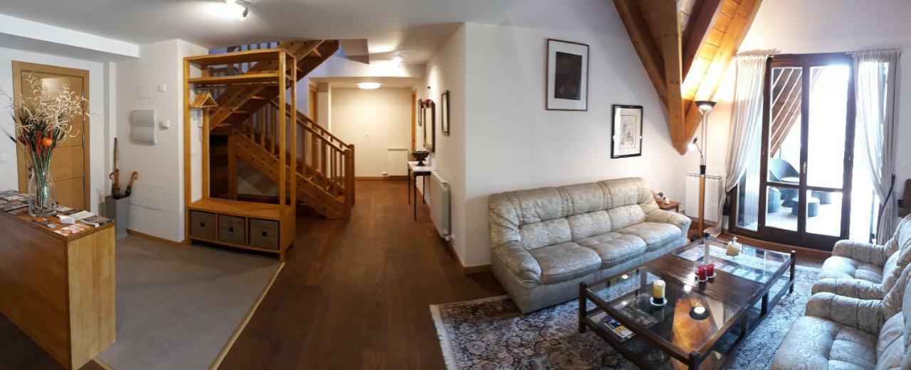 Excelsior. Espectacular Y Exclusivo Apartamento En Sallent De Gallego. Eksteriør bilde